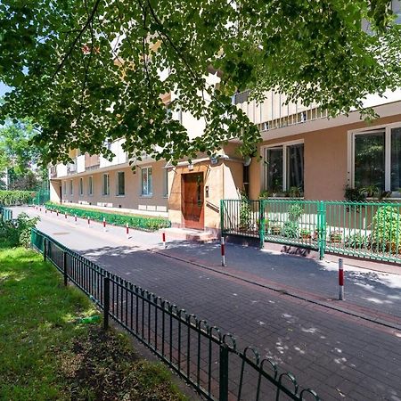 Rent Like Home - Wilcza 22A Варшава Екстериор снимка