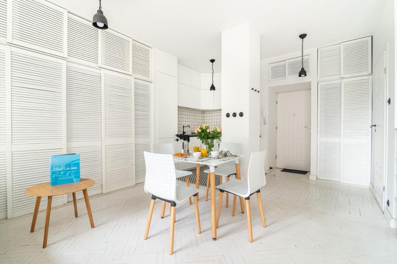 Rent Like Home - Wilcza 22A Варшава Екстериор снимка